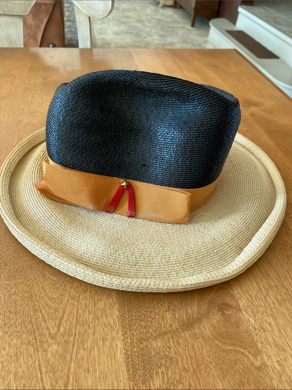 Mr. John 1950s Two-Tone Straw Fedora Hat with Band - Black & Tan